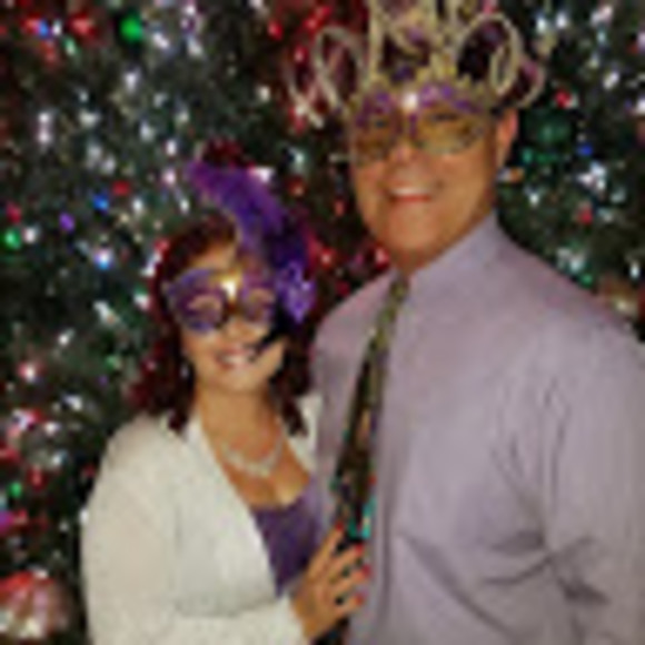 Meet your Posher, Myrna - Picture 1 of 3